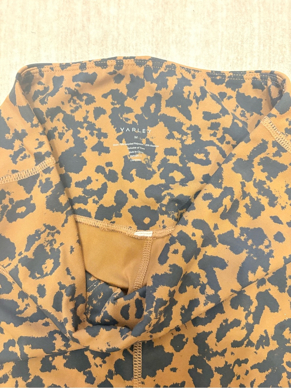 VARLEY High Rise Leggings Size Medium Animal Print Athleisure - Picture 6 of 10